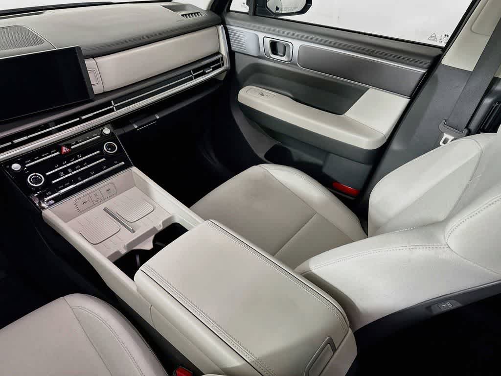 Hyundai Santa Fe SE 2024