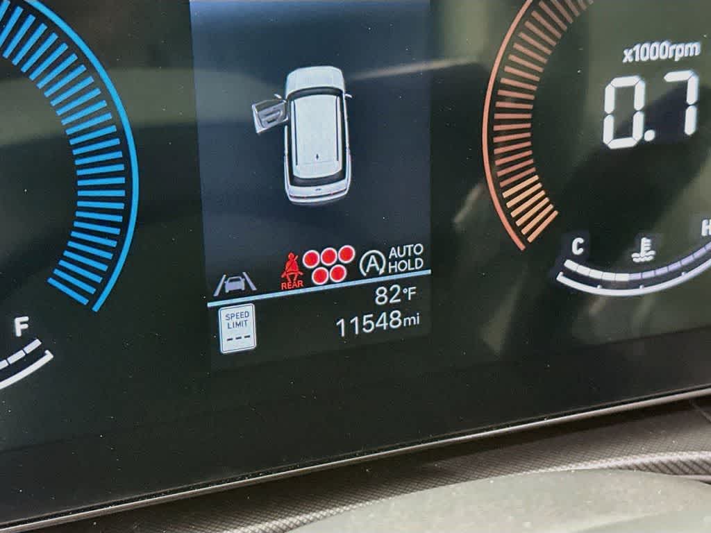 Hyundai Santa Fe SE 2024