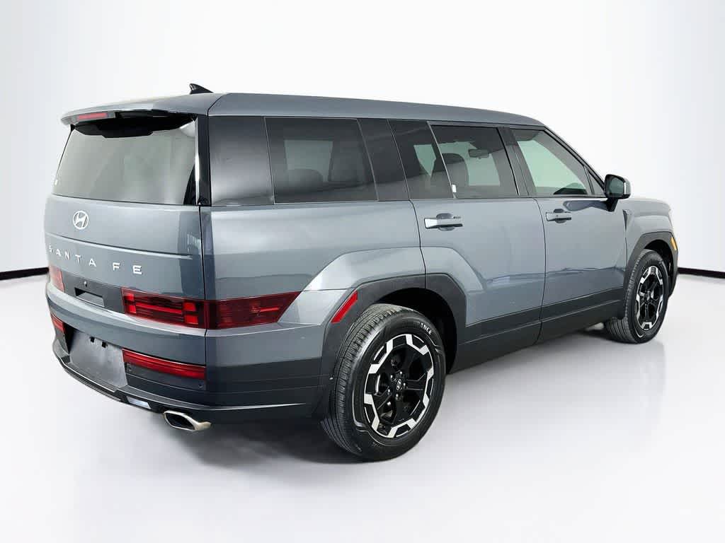 Hyundai Santa Fe SE 2024