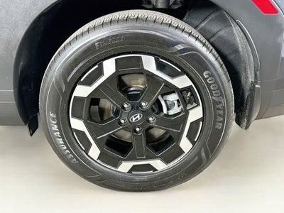 Hyundai Santa Fe SE 2024