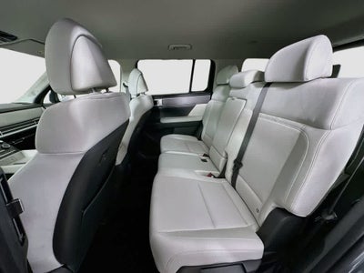 Hyundai Santa Fe SE 2026