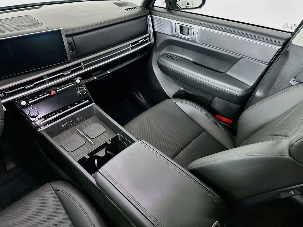 Hyundai Santa Fe SEL 2025