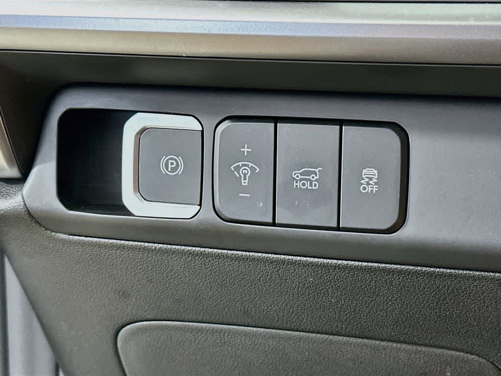 Hyundai Santa Fe SEL 2025