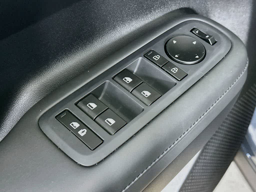 Hyundai Santa Fe SEL 2025