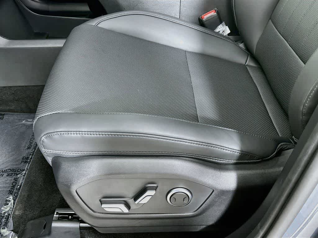 Hyundai Santa Fe SEL 2025