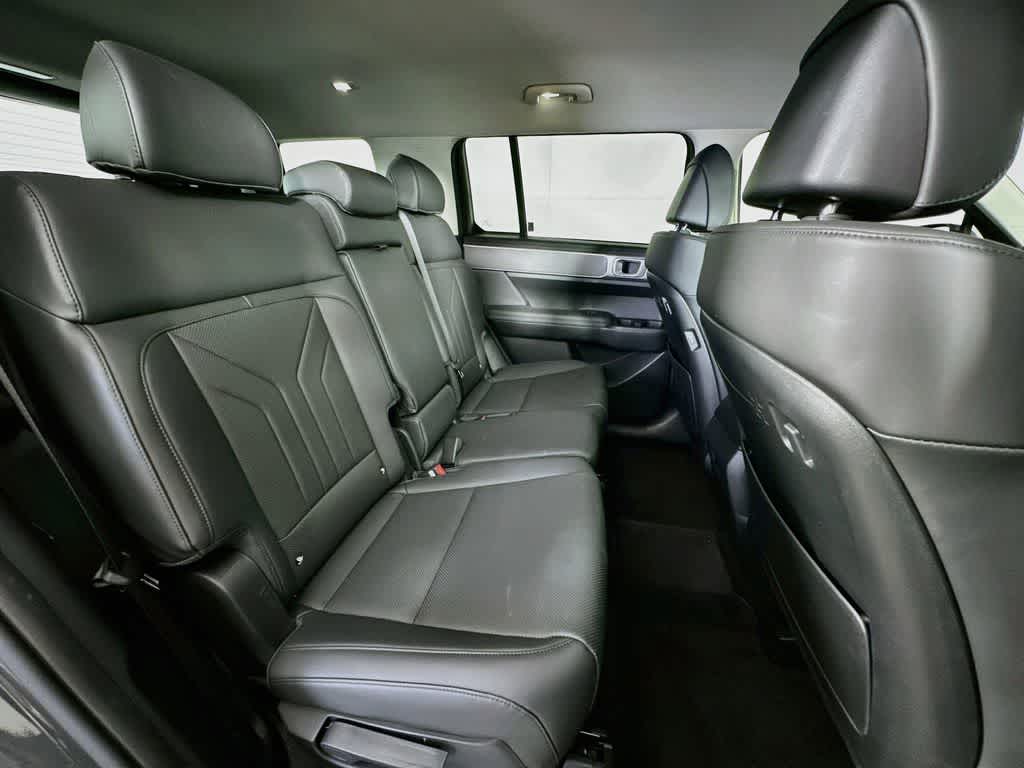Hyundai Santa Fe SEL 2025