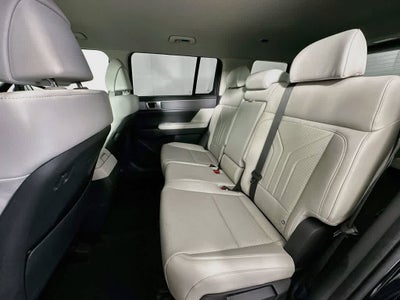Hyundai Santa Fe SEL 2025