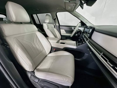 Hyundai Santa Fe SEL 2025