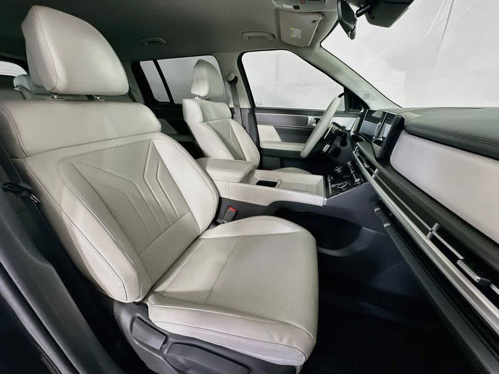 Hyundai Santa Fe SEL 2025