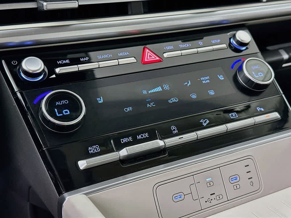 Hyundai Santa Fe SEL 2025
