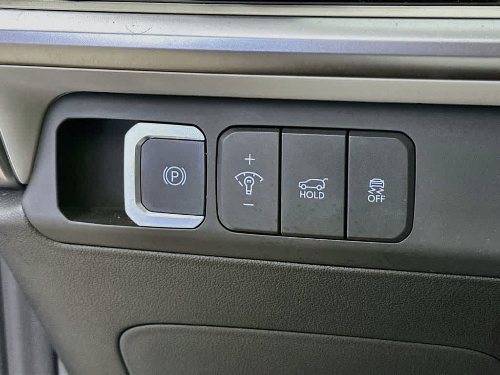 Hyundai Santa Fe SEL 2025