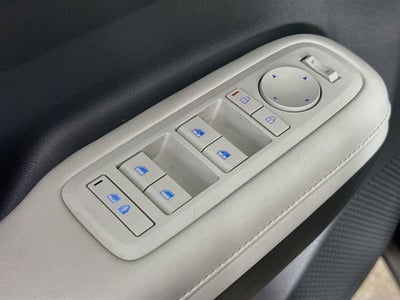 Hyundai Santa Fe SEL 2025
