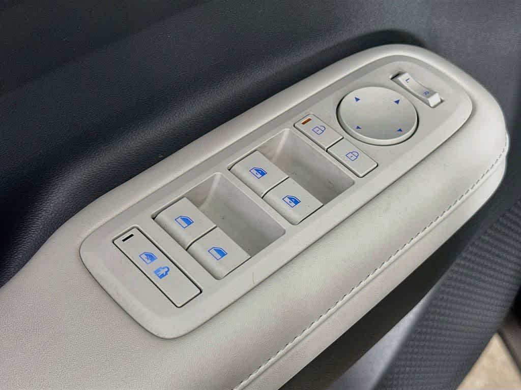 Hyundai Santa Fe SEL 2025