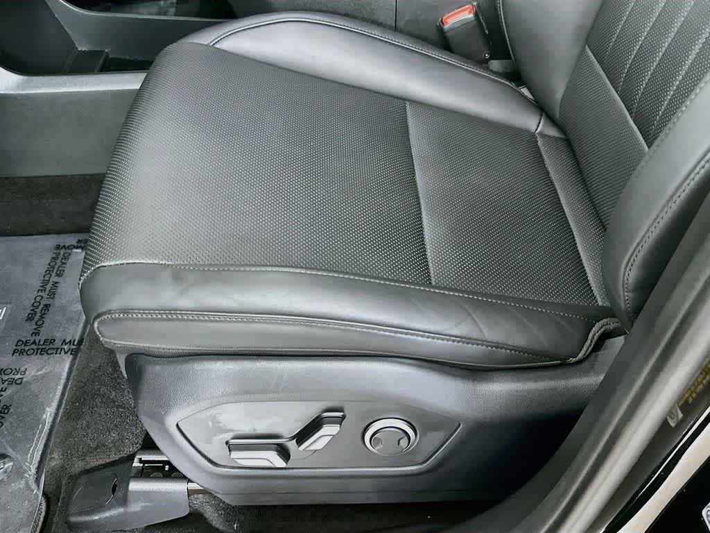 Hyundai Santa Fe SEL 2025