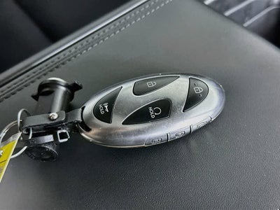 Hyundai Santa Fe Limited 2024