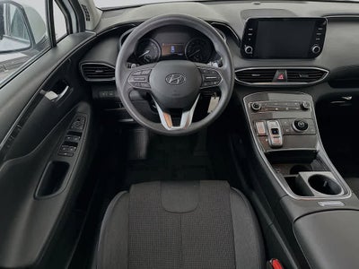 Hyundai Santa Fe SE 2021
