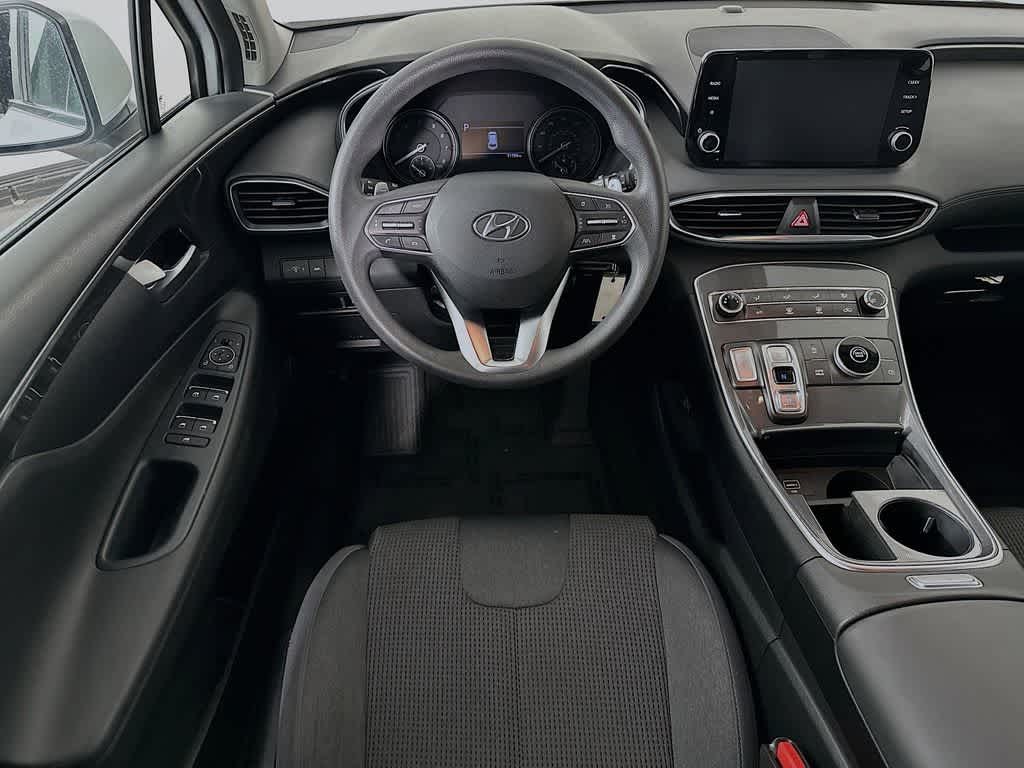 Hyundai Santa Fe SE 2021