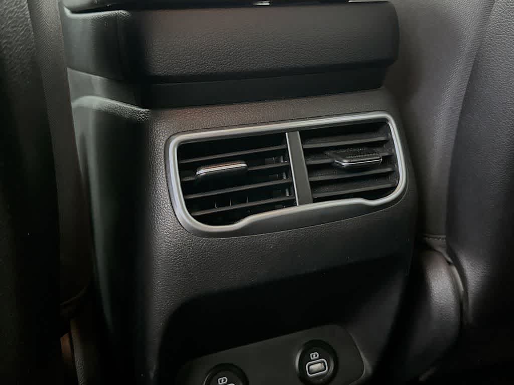 Hyundai Santa Fe SE 2021