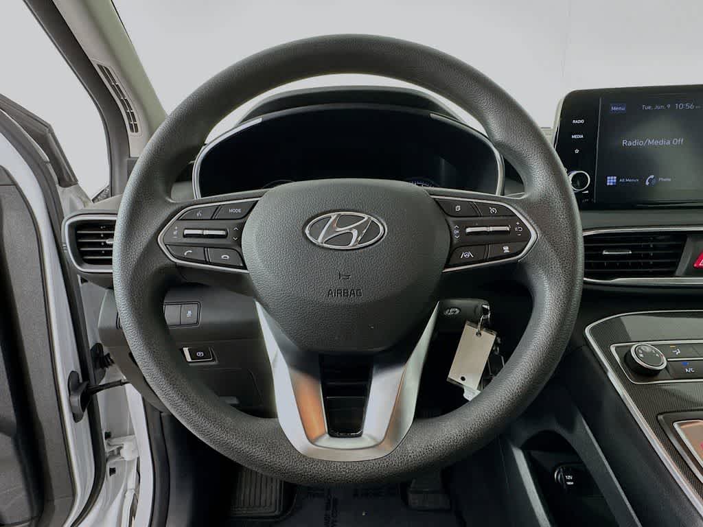 Hyundai Santa Fe SE 2021