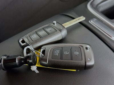 Hyundai Santa Fe SE 2021
