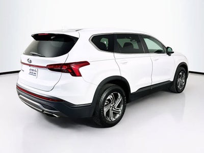 Hyundai Santa Fe SE 2021