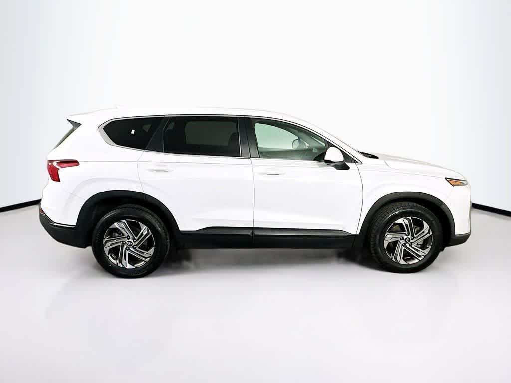 Hyundai Santa Fe SE 2021