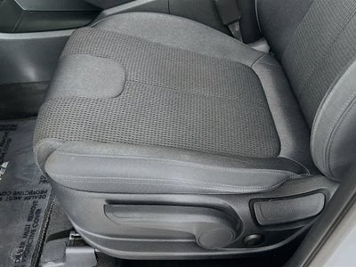 Hyundai Santa Fe SE 2021