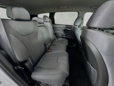 Hyundai Santa Fe SE 2021