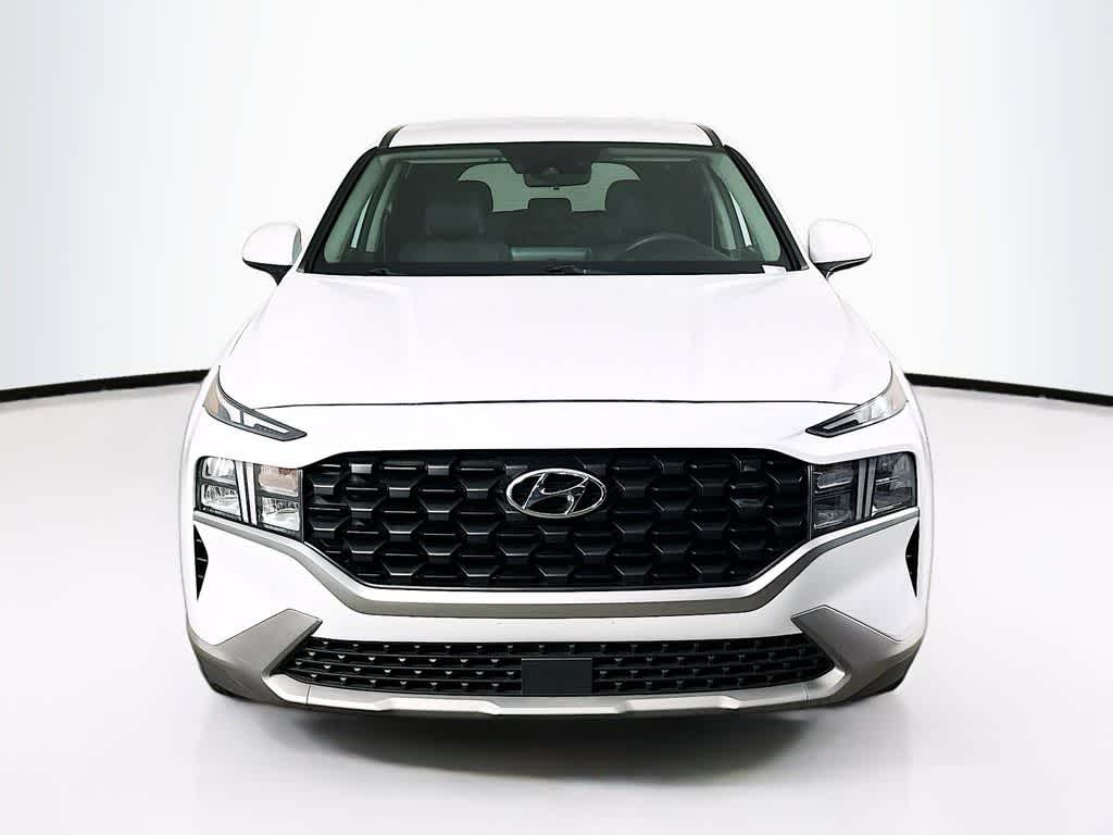 Hyundai Santa Fe SE 2021