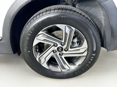 Hyundai Santa Fe SE 2021