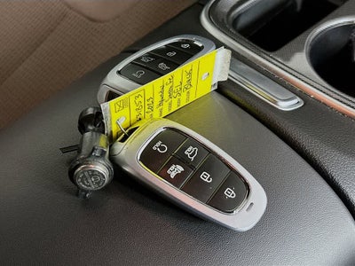 Hyundai Santa Fe SEL 2023