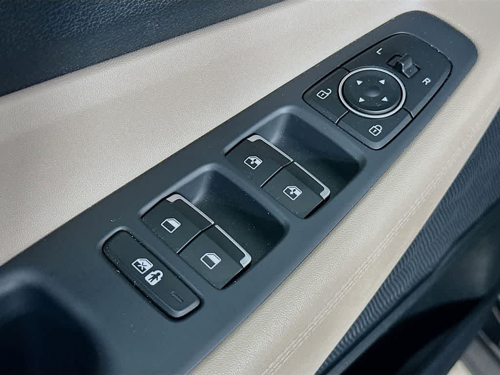 Hyundai Santa Fe SEL 2023