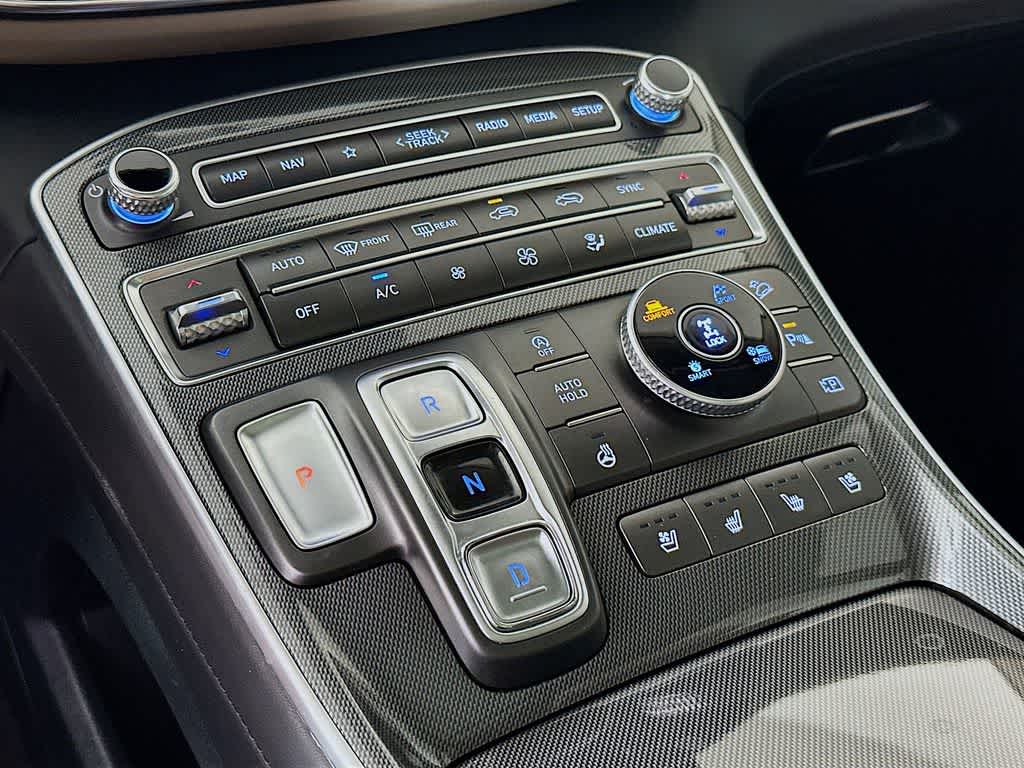 Hyundai Santa Fe Limited 2022