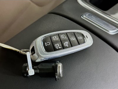 Hyundai Santa Fe Limited 2022