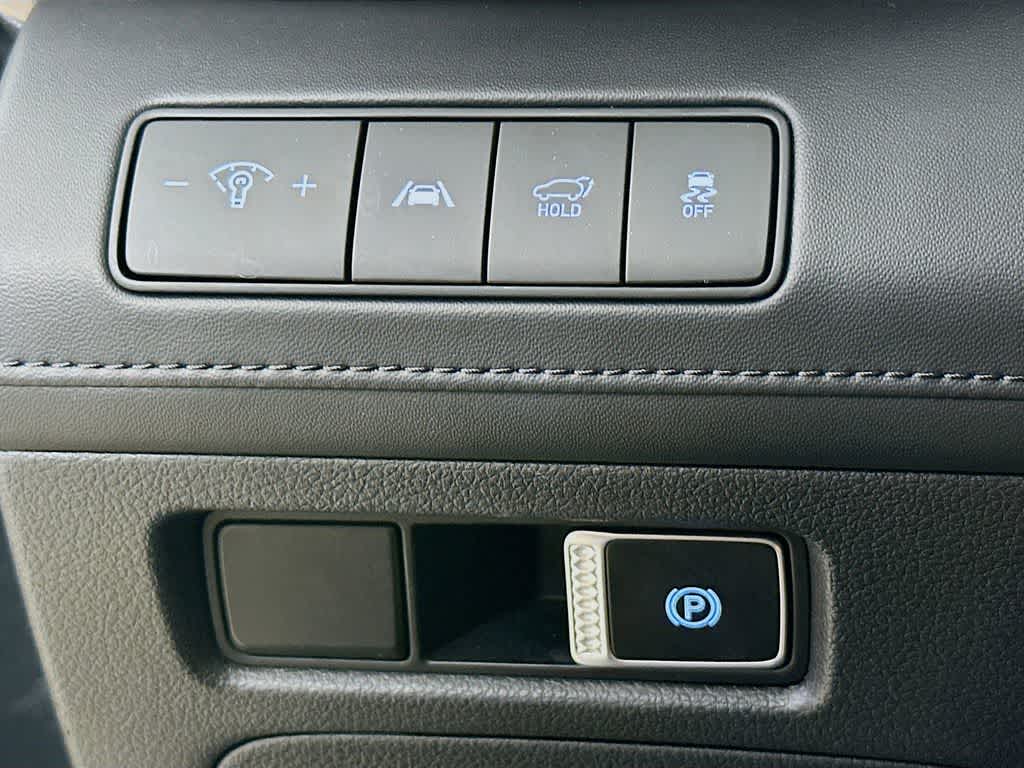 Hyundai Santa Fe Limited 2022