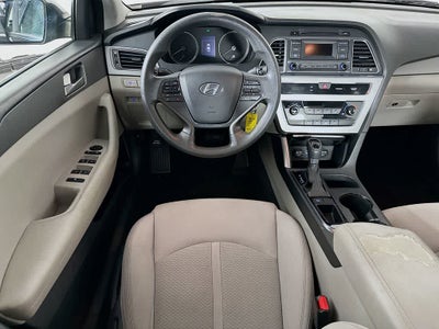 Hyundai Sonata 2.4L SE de 2015