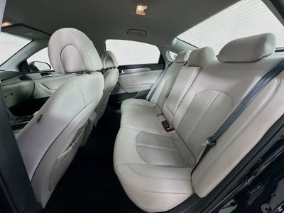 Hyundai Sonata 2.4L SE de 2015