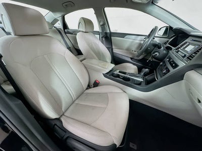 Hyundai Sonata 2.4L SE de 2015