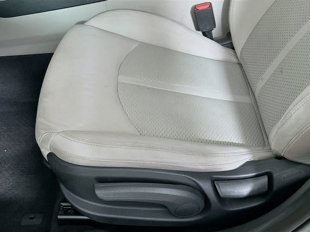 Hyundai Sonata 2.4L SE de 2015
