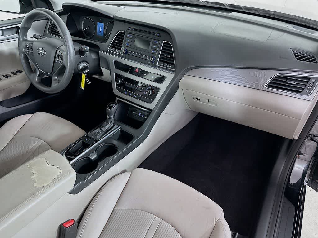 Hyundai Sonata 2.4L SE de 2015
