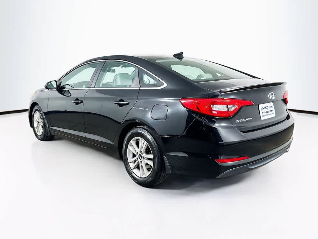 Hyundai Sonata 2.4L SE de 2015