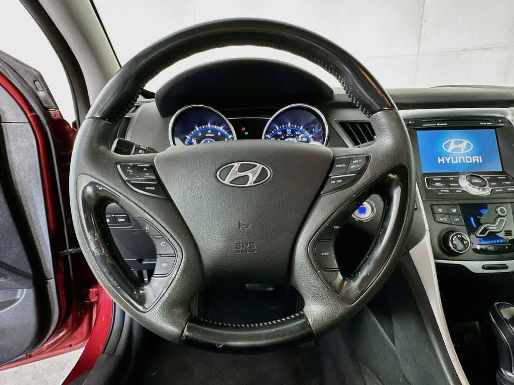 Hyundai Sonata SE 2011