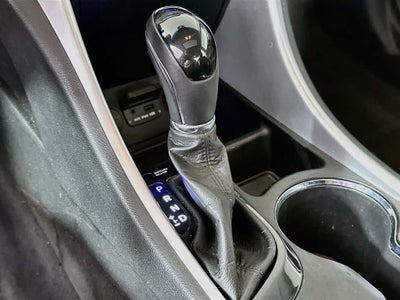 Hyundai Sonata SE 2011