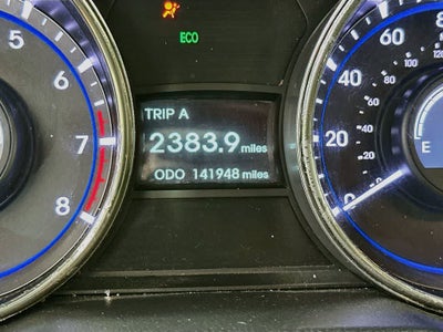 Hyundai Sonata SE 2011