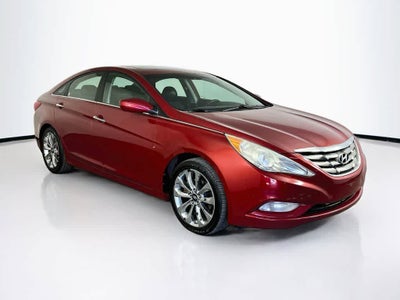 Hyundai Sonata SE 2011