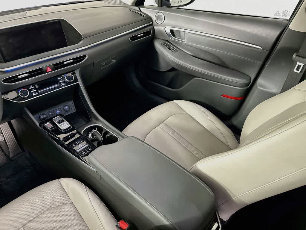 Hyundai Sonata Limited 2022