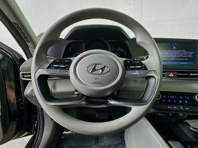 Hyundai Elantra SEL 2022