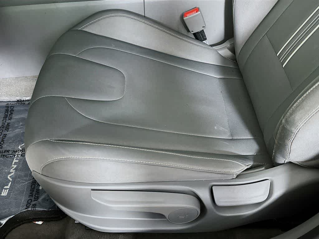 Hyundai Elantra SEL 2022