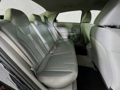 Hyundai Elantra SEL 2022