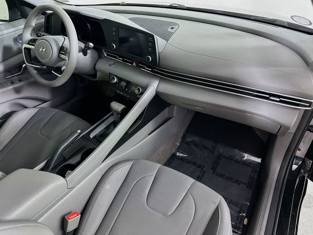 Hyundai Elantra SEL 2022